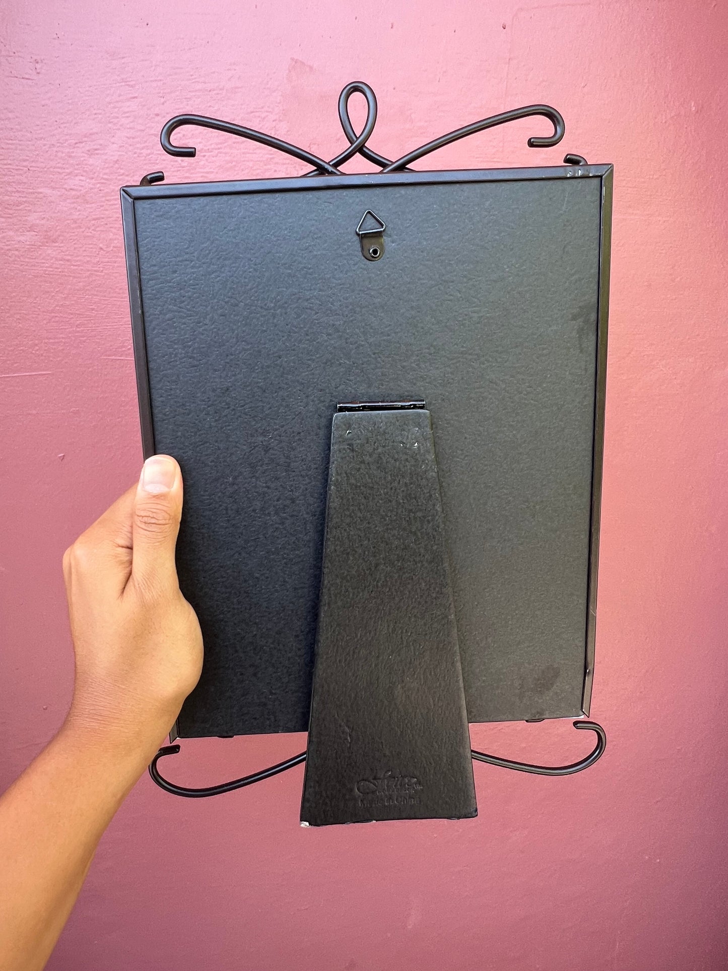Metal/Pink Photo Strip Frame