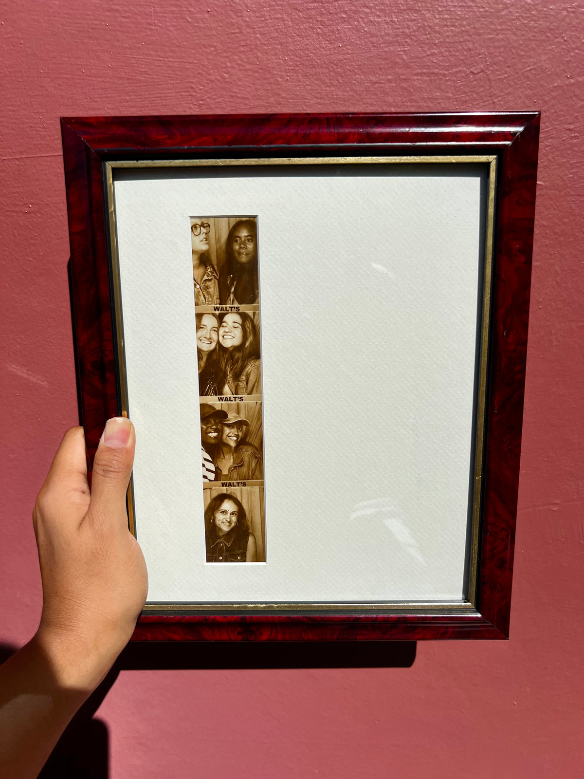Red Marble&Gold/White Photo Strip Frame